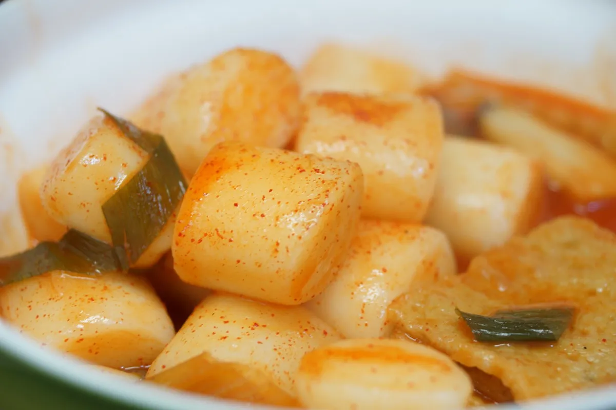 What is tteokbokki in English?